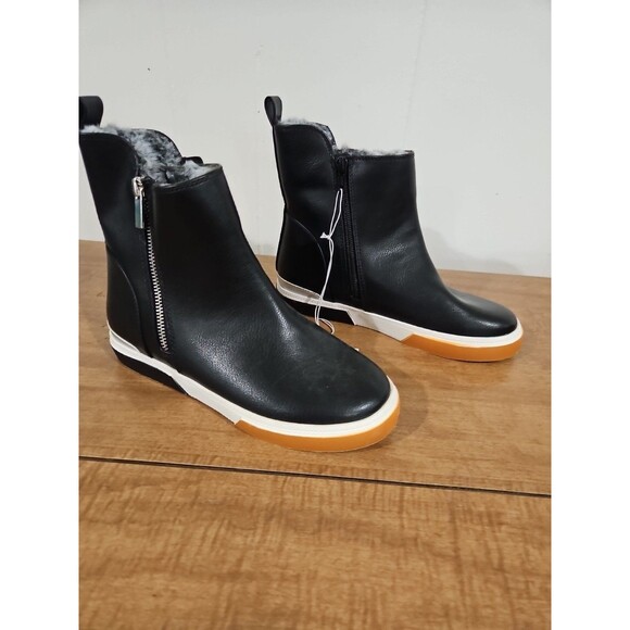 A New Day Women's Ankle Boots Black Faux Leather Zip - Picture 3 of 6